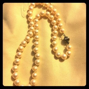 Culture Pearl Necklace